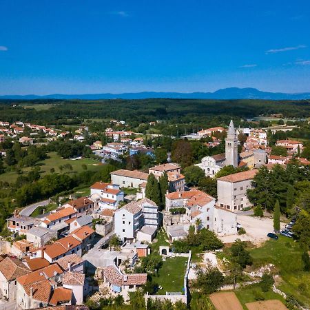 Holiday Home Villa Aniva Žminj Esterno foto