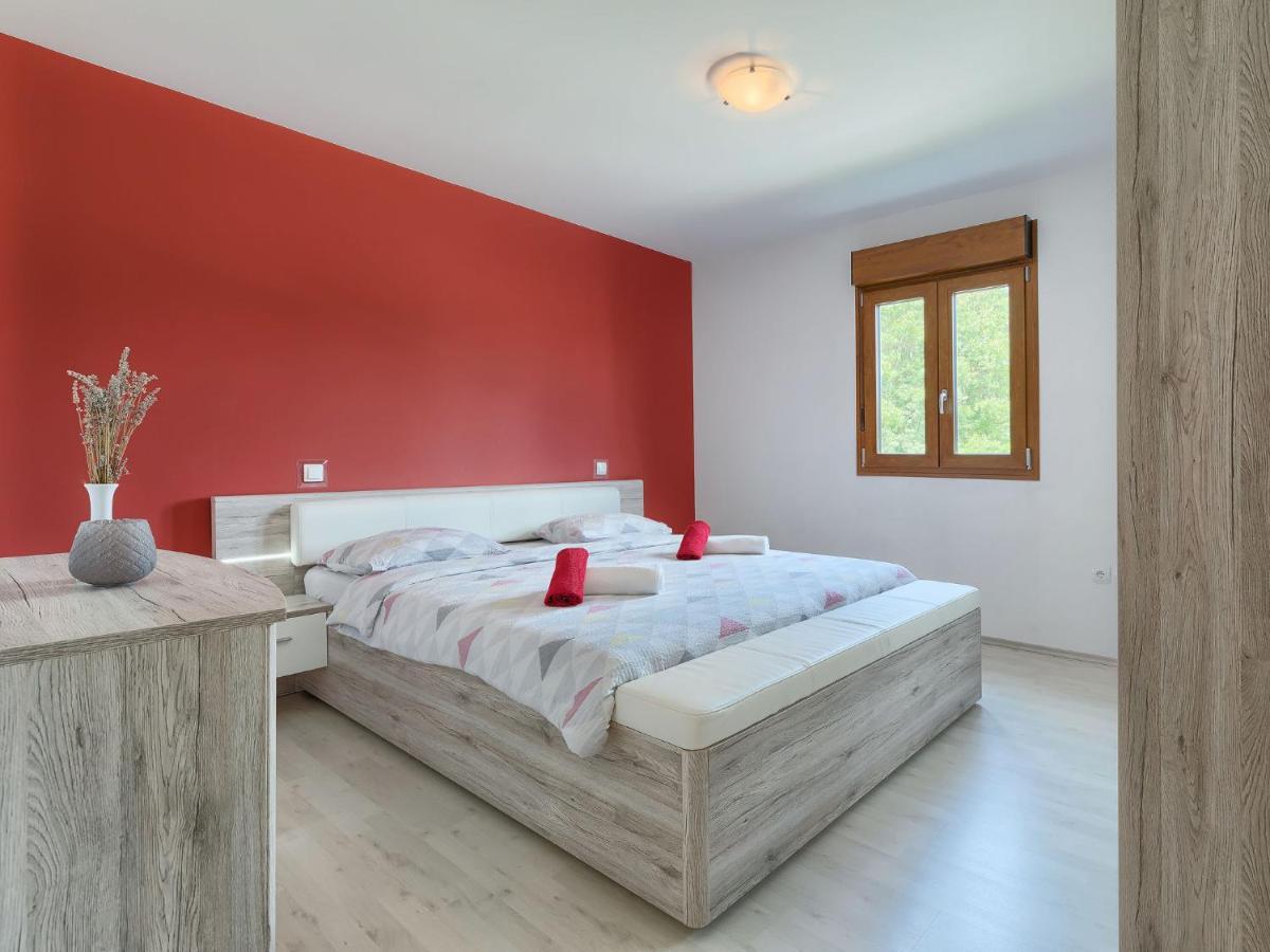 Holiday Home Villa Aniva Žminj Esterno foto