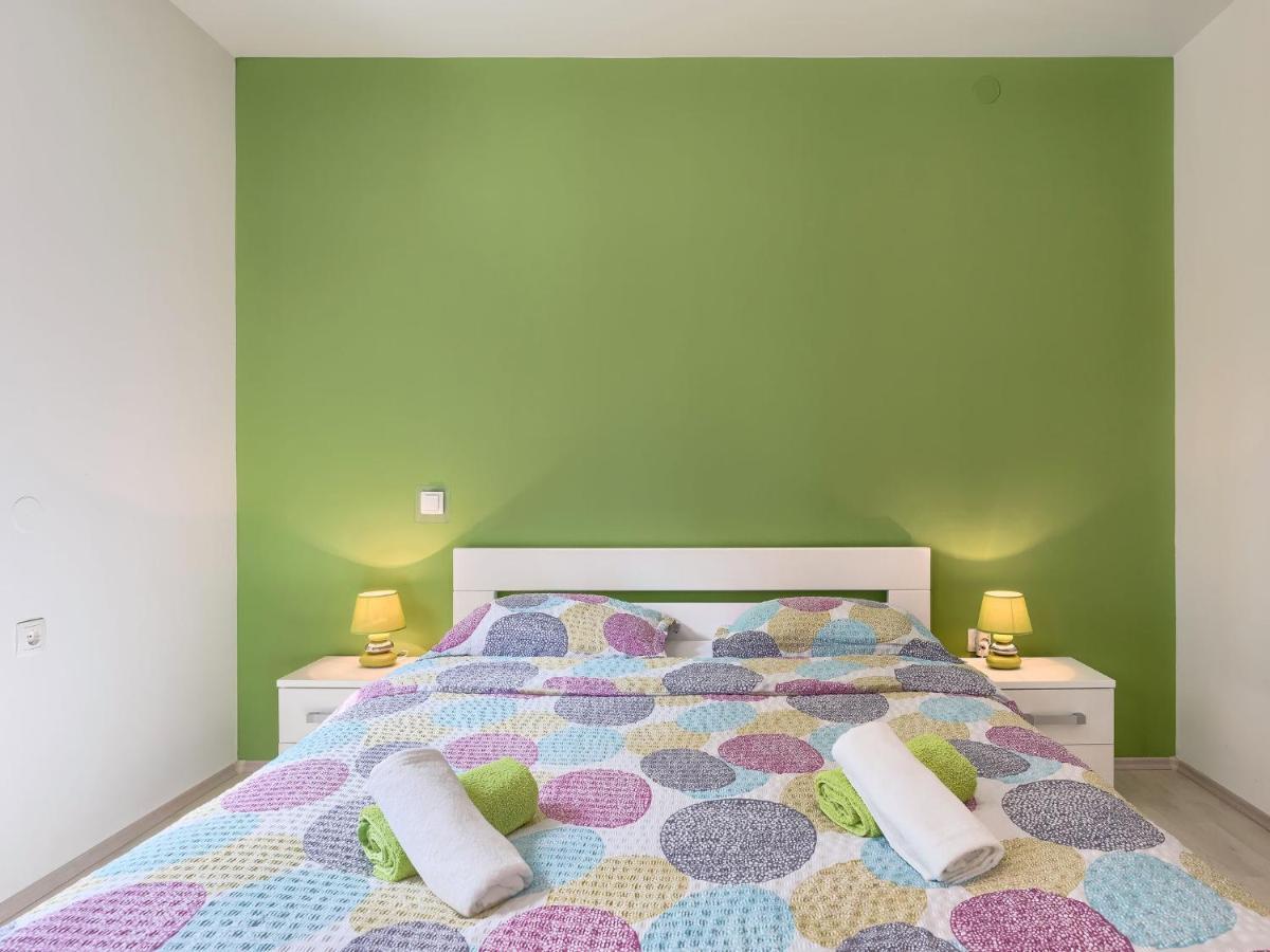 Holiday Home Villa Aniva Žminj Esterno foto