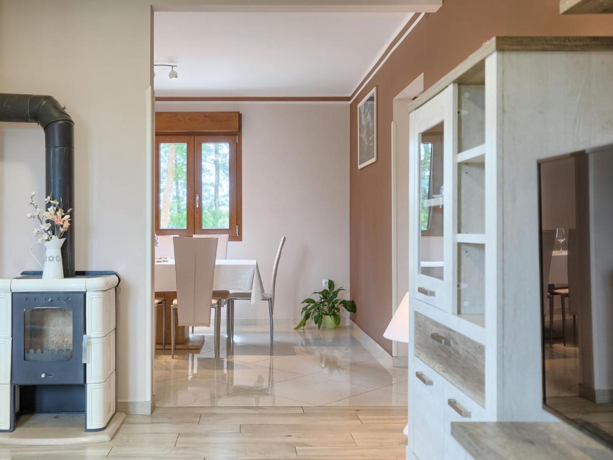 Holiday Home Villa Aniva Žminj Esterno foto